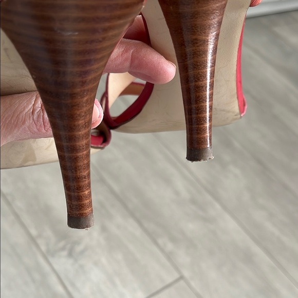 GUESS Coral Strappy Heeled Sandals, Size 8.5 - Picture 11 of 11